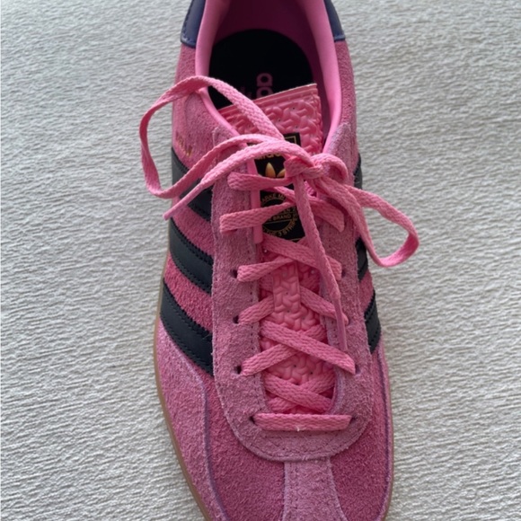 Brand new with tags Gazelle adidas! Sold out online! - Picture 4 of 5